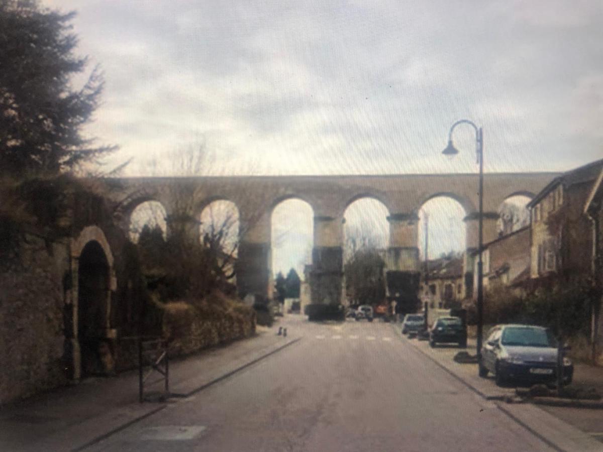 Metz-Sud - Appartement 120 M2 Dans Maison Du XVIII - Jouy Aux Arches Entre Nancy Et Luxembourg - Proximite Toutes Commodites المظهر الخارجي الصورة